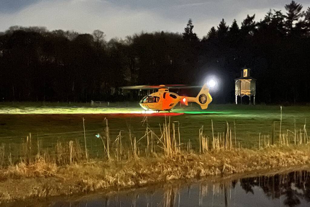 Traumahelikopter geland voor rendez vous