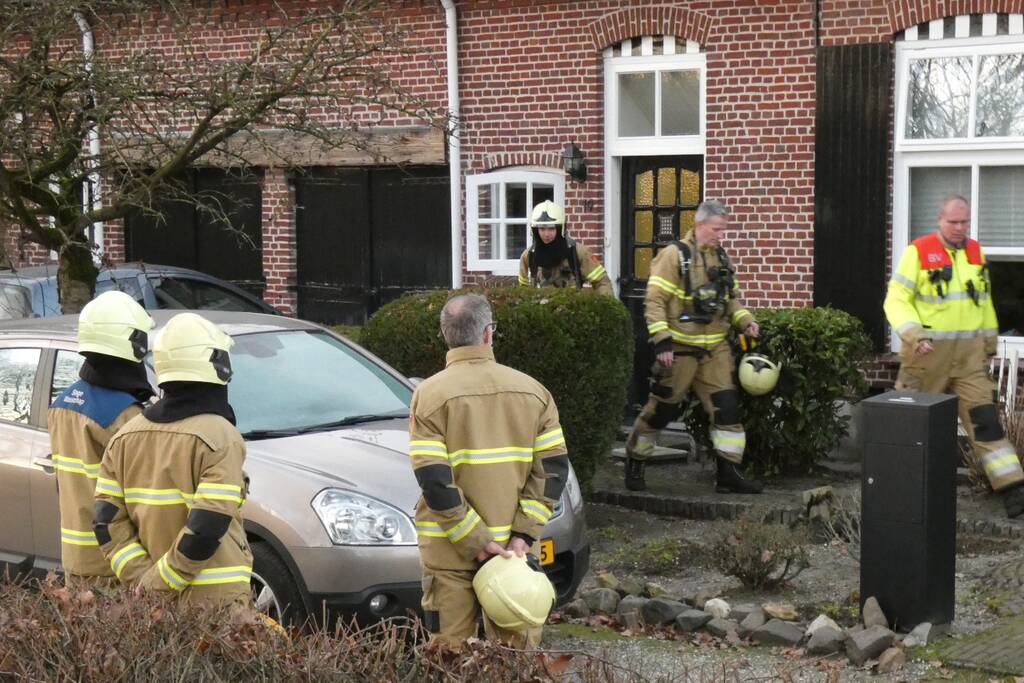 Brandweer onderzoekt gaslucht