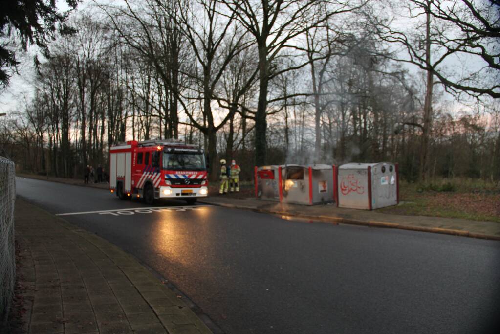 Fikse brand in plastic container