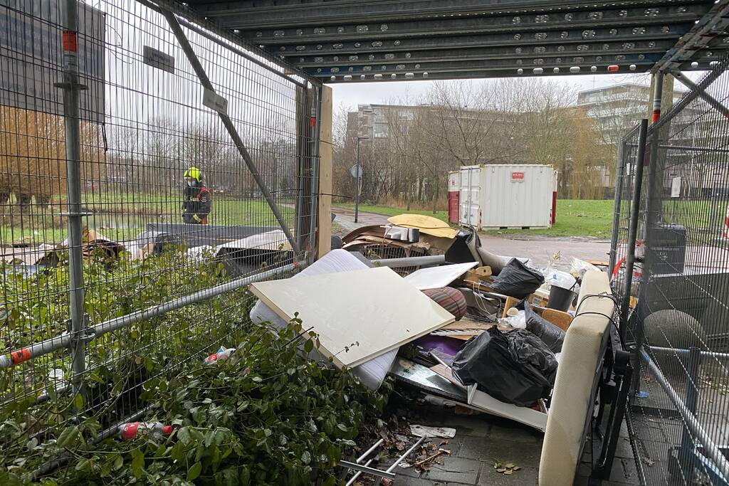 Containerbrand snel geblust