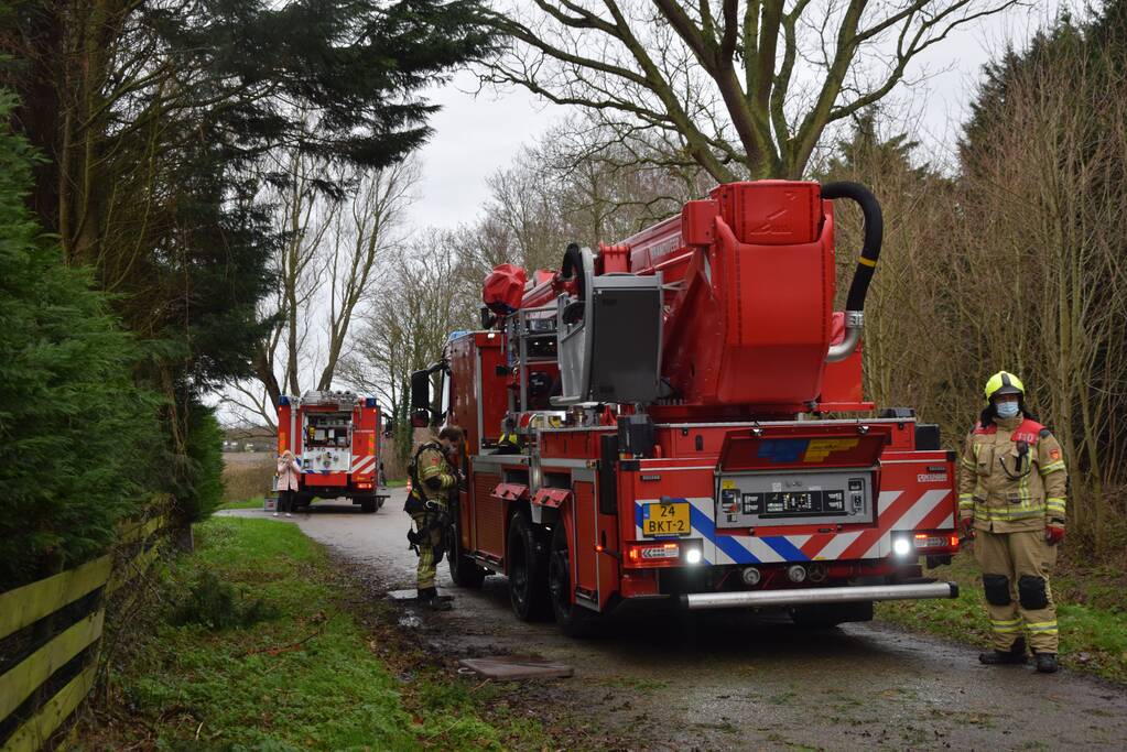 Takken dreigen op de weg te vallen