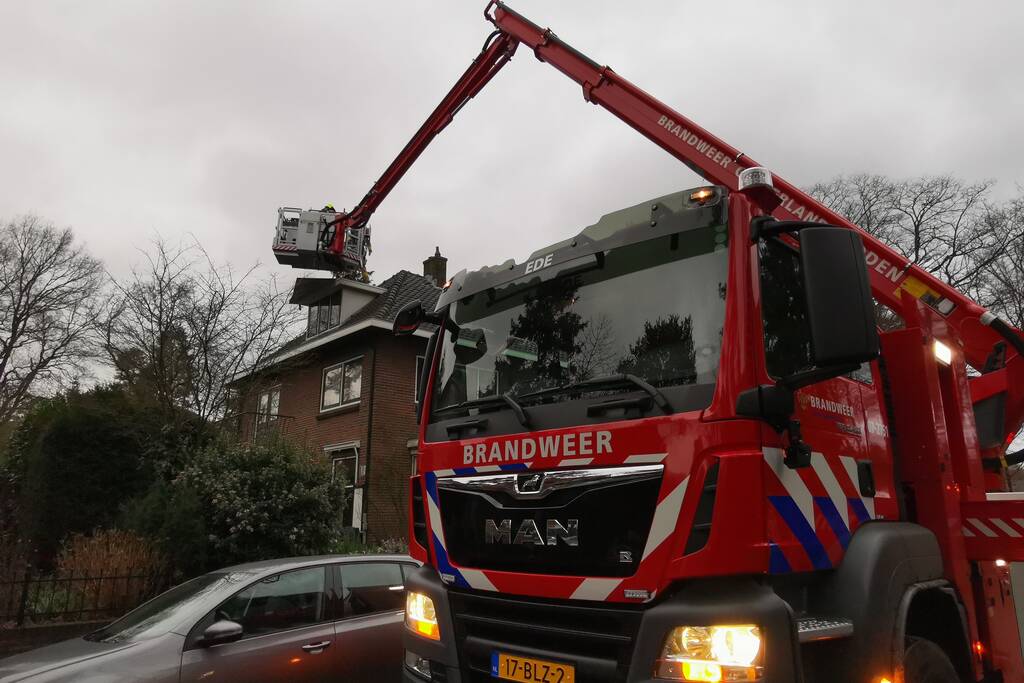 Dakdeel losgeschoten door de wind