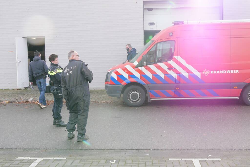 Chemicaliën en synthetische drugs gevonden in bedrijfspand