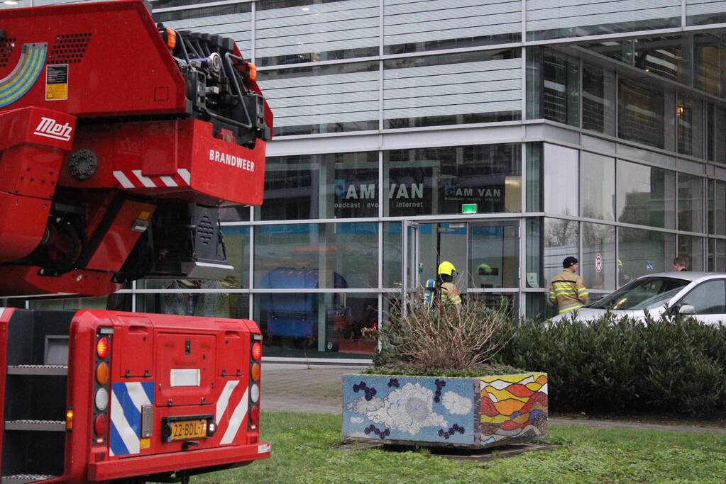 Brand in theatergebouw snel geblust