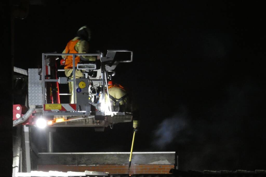 Veel schade bij brand op zolder