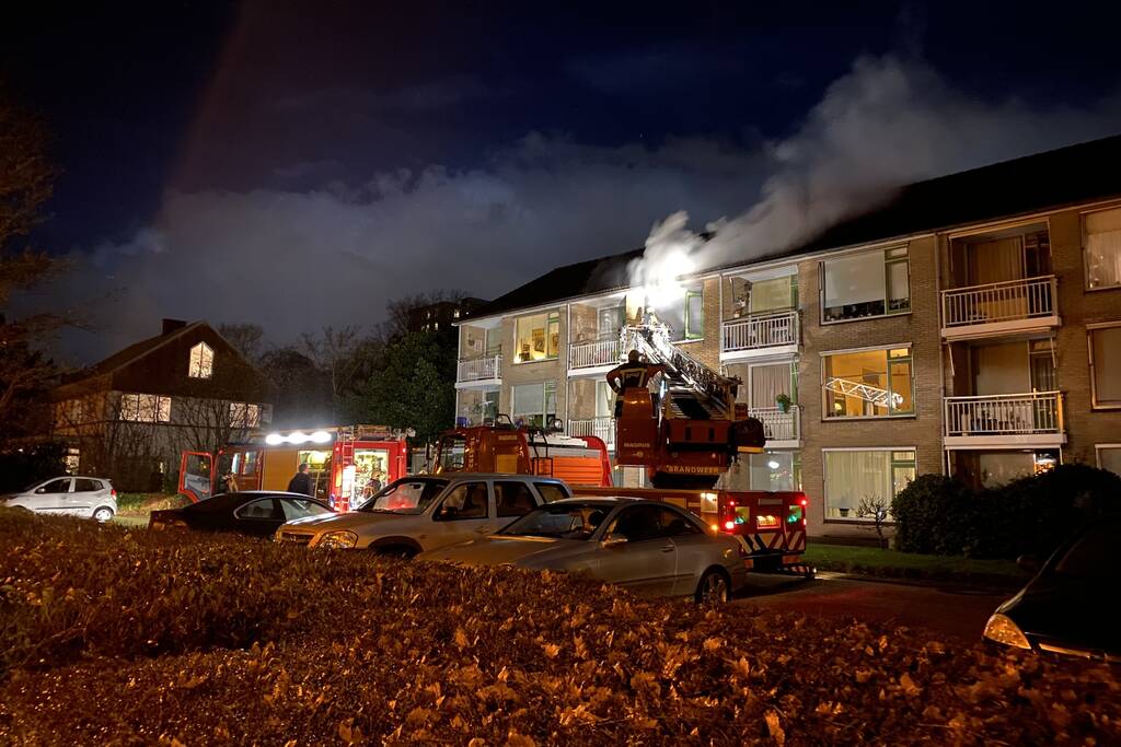 Flinke uitslaande brand in woning