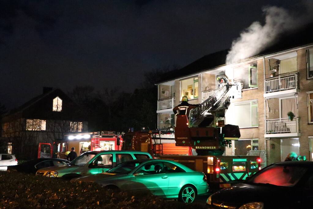 Flinke uitslaande brand in woning
