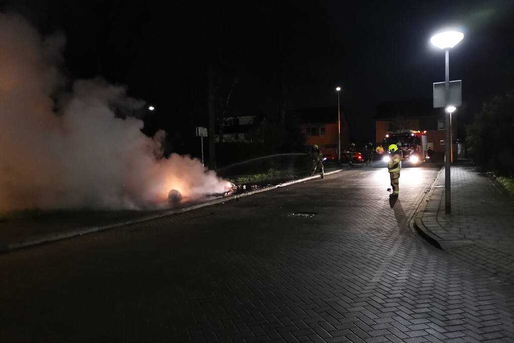 Afvalbrand snel geblust