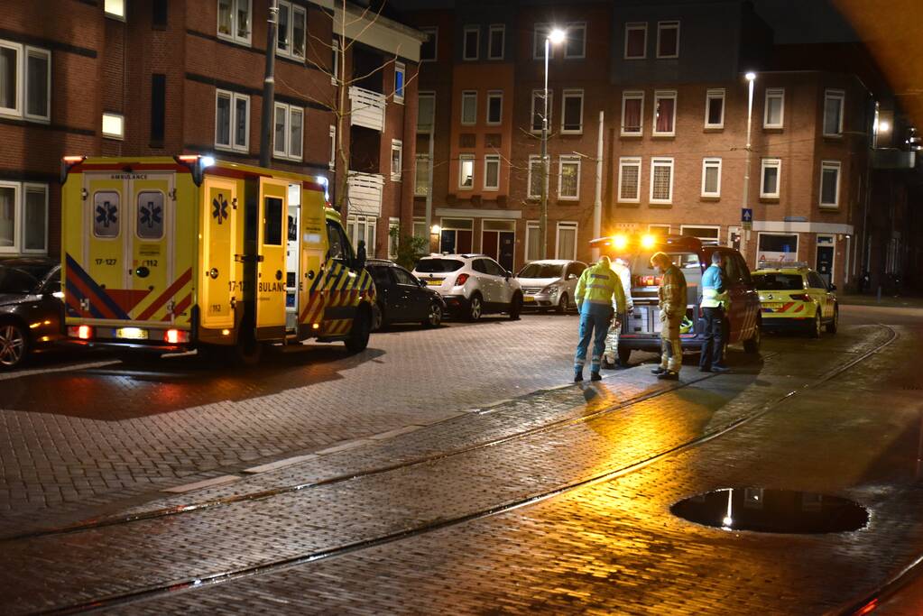 Arrestatieteam doet inval in woning