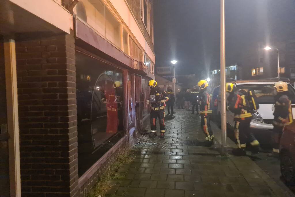 Vuurwerk vernield ruit leegstaande Chinees restaurant
