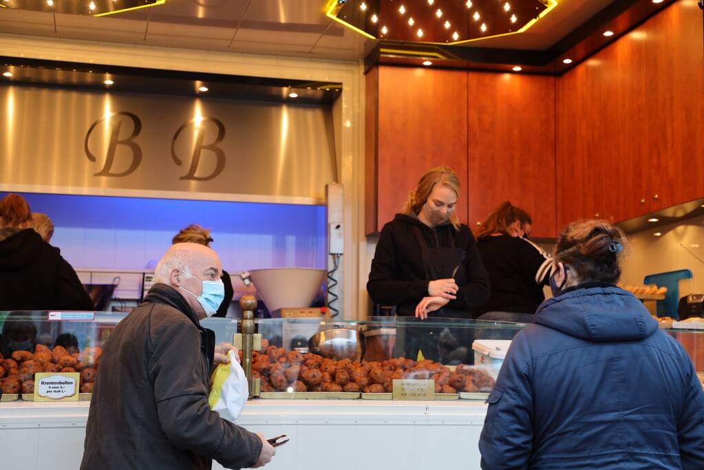 Topdrukte bij Bakkers Oliebollen