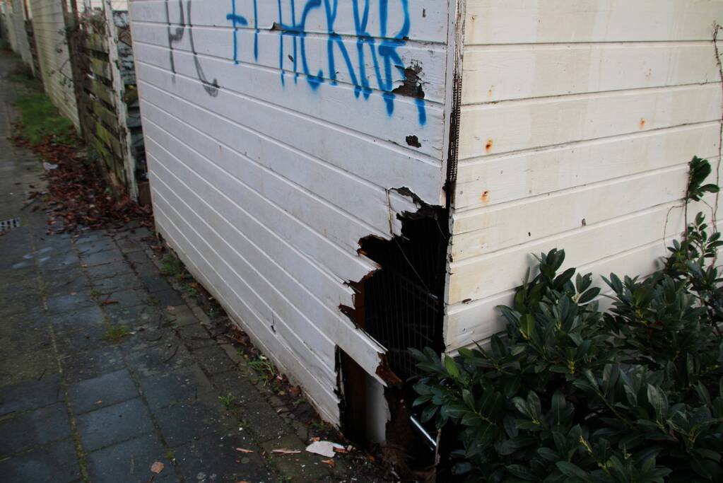 Brand in schuur snel geblust