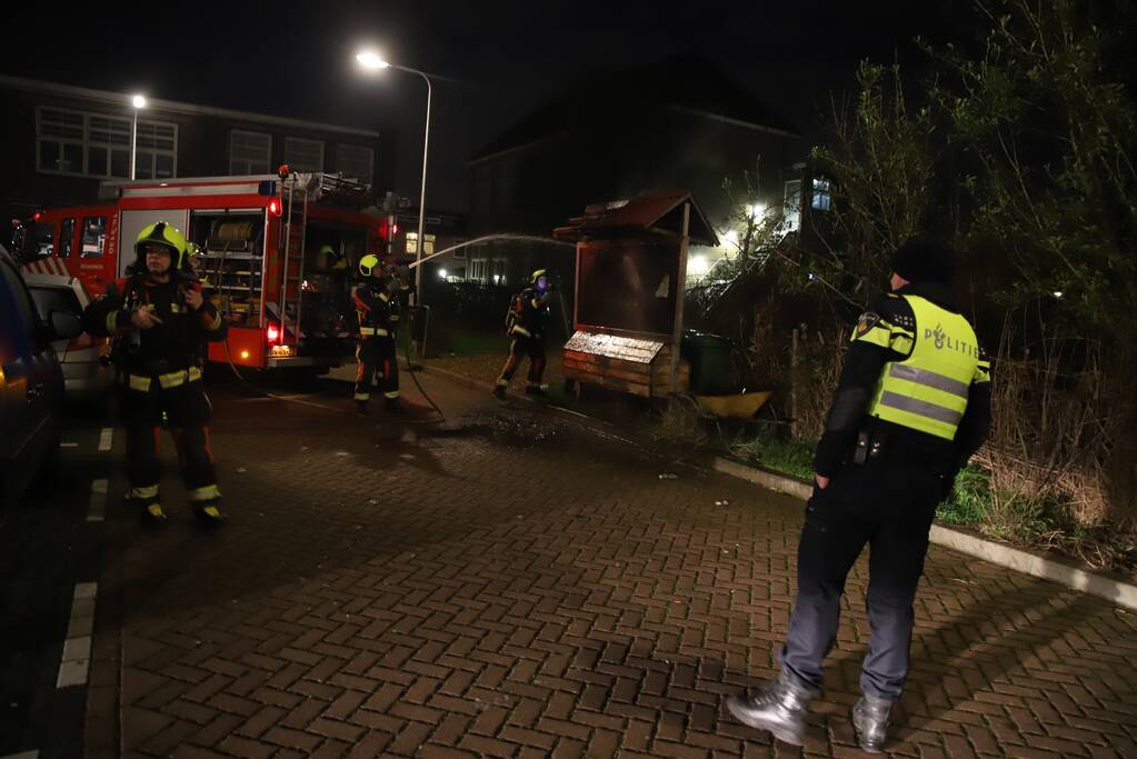 Gebouwbrand blijkt brandend reclamebord