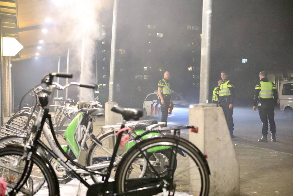 Deelscooter verwoest door brand