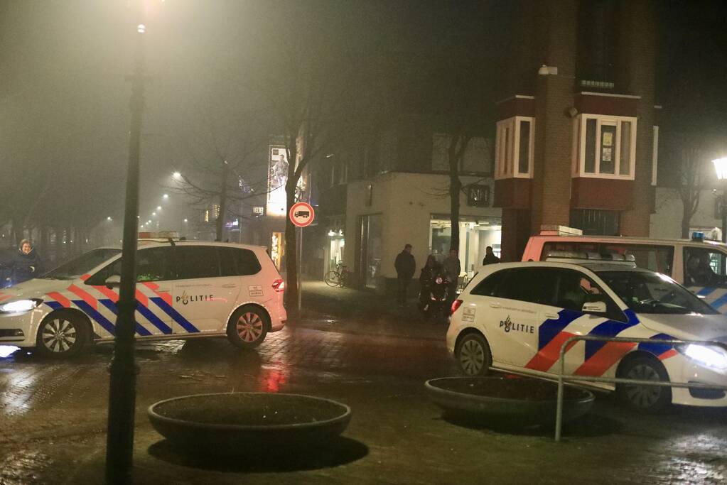 Twee jongemannen aangehouden na niet opvolgen maatregelen