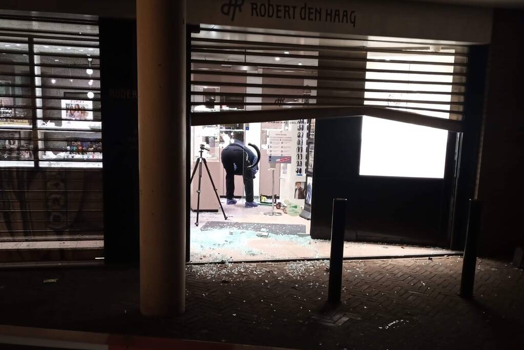 Inbraak bij recentelijk geopende juwelier