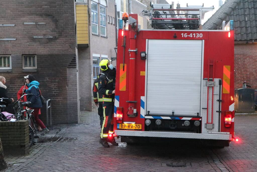 Pand loopt schade op door verbrande kerstbomen