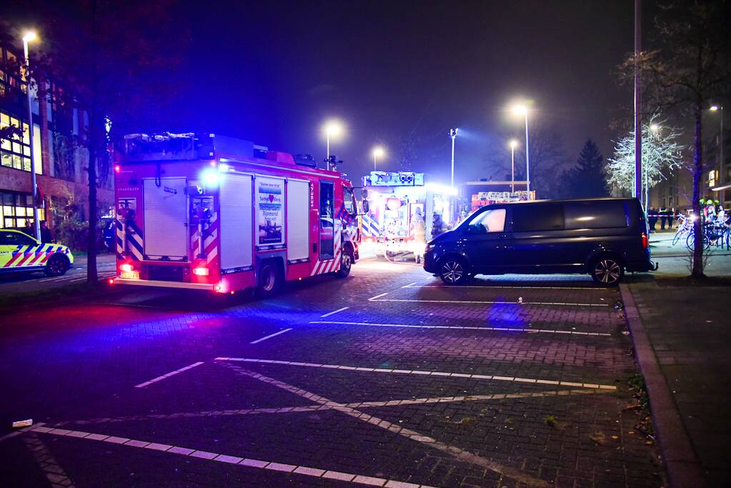 Brand na explosie in winkelpand