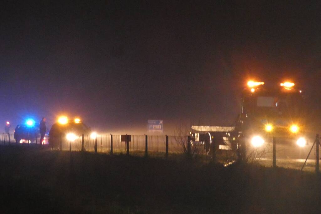 Auto volledig verwoest door brand