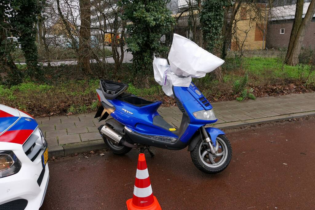 Bestuurder vlucht na korte achtervolging