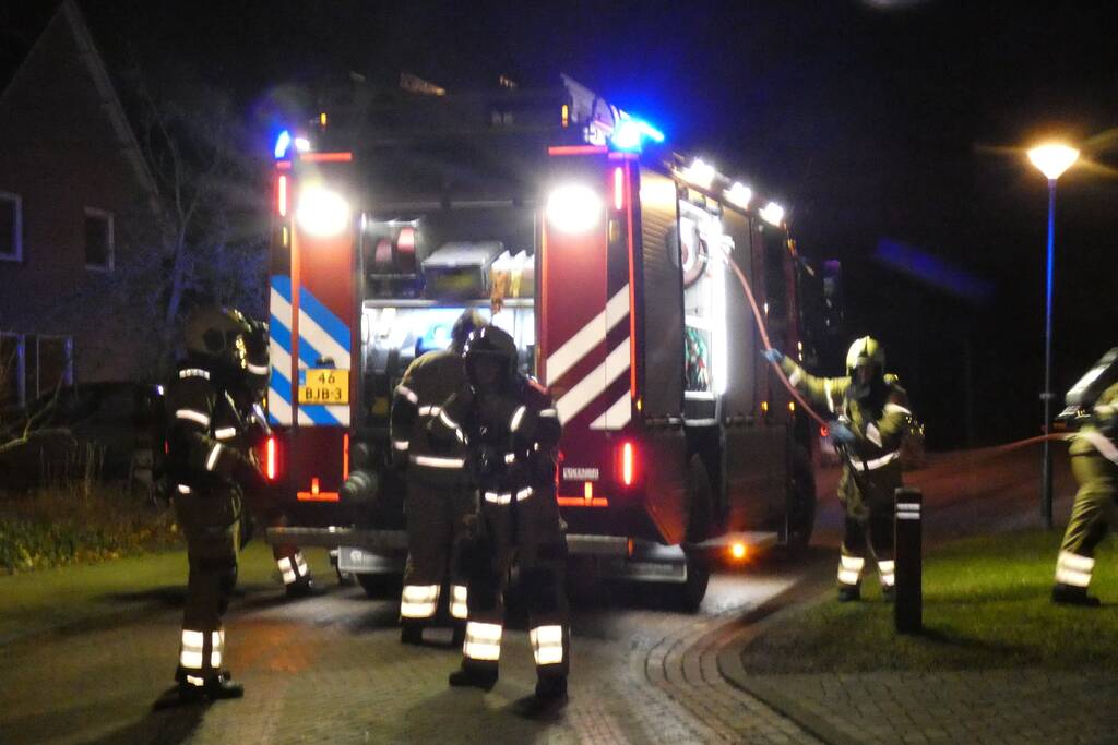 Veel rook bij brand in woning