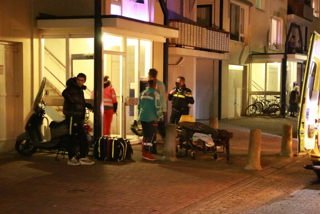 Persoon gewond na val van trap