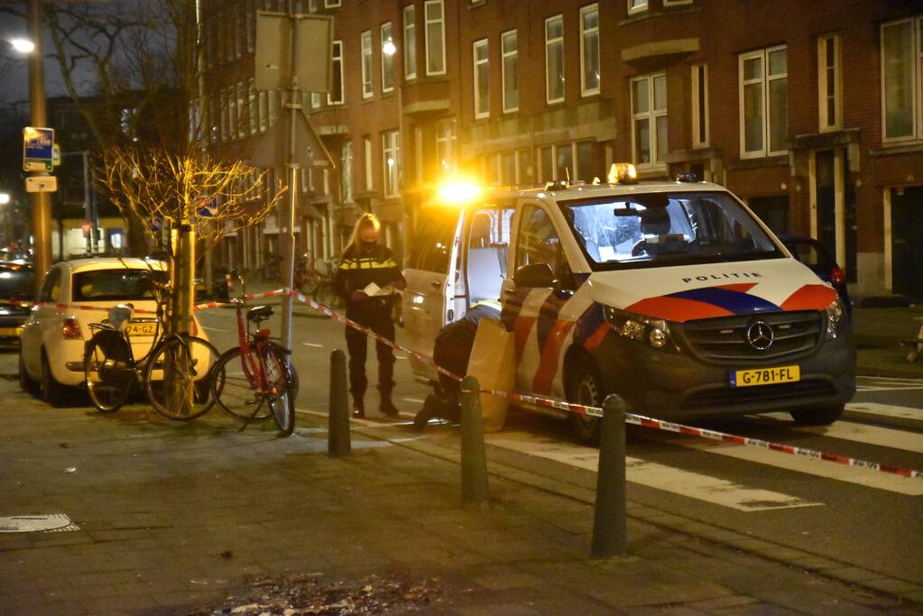 Twee gewonden bij steekincident in woning