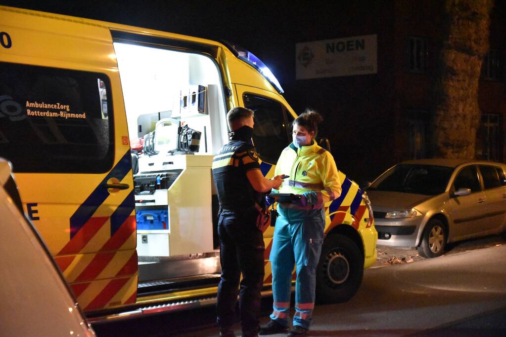 Twee gewonden bij steekincident in woning