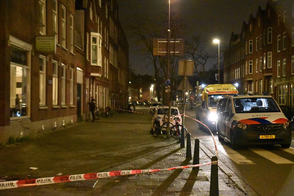 Twee gewonden bij steekincident in woning