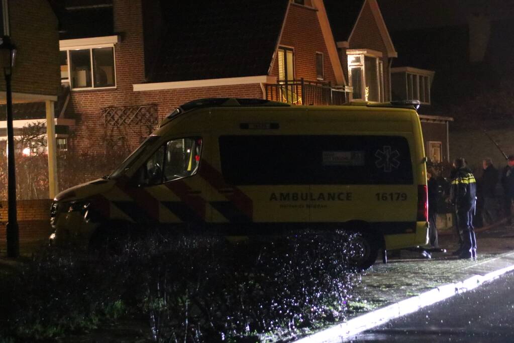 Veel rookontwikkeling bij brand in woning