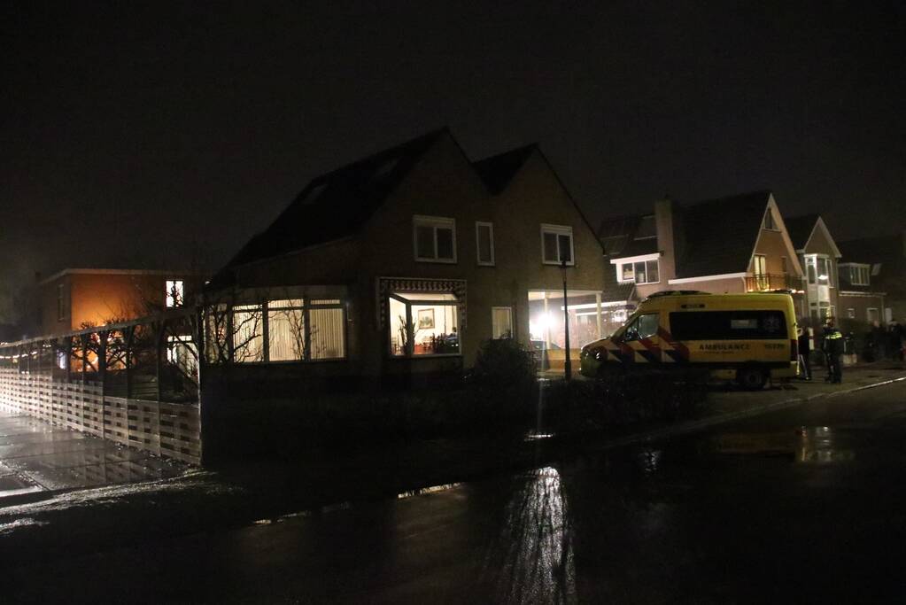 Veel rookontwikkeling bij brand in woning