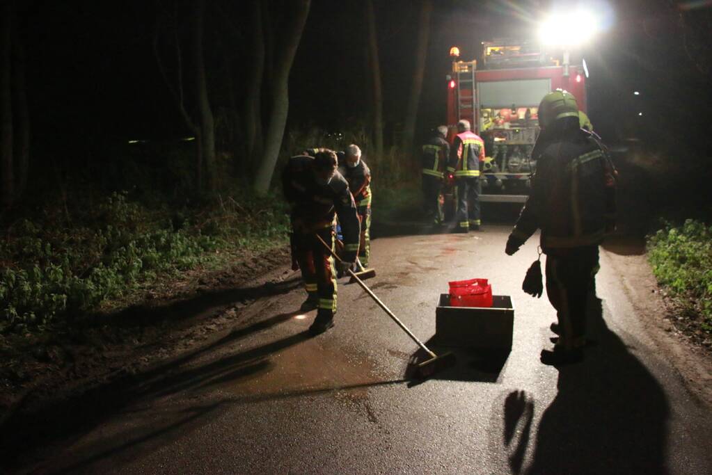 Wegdek gereinigd na brandstoflek