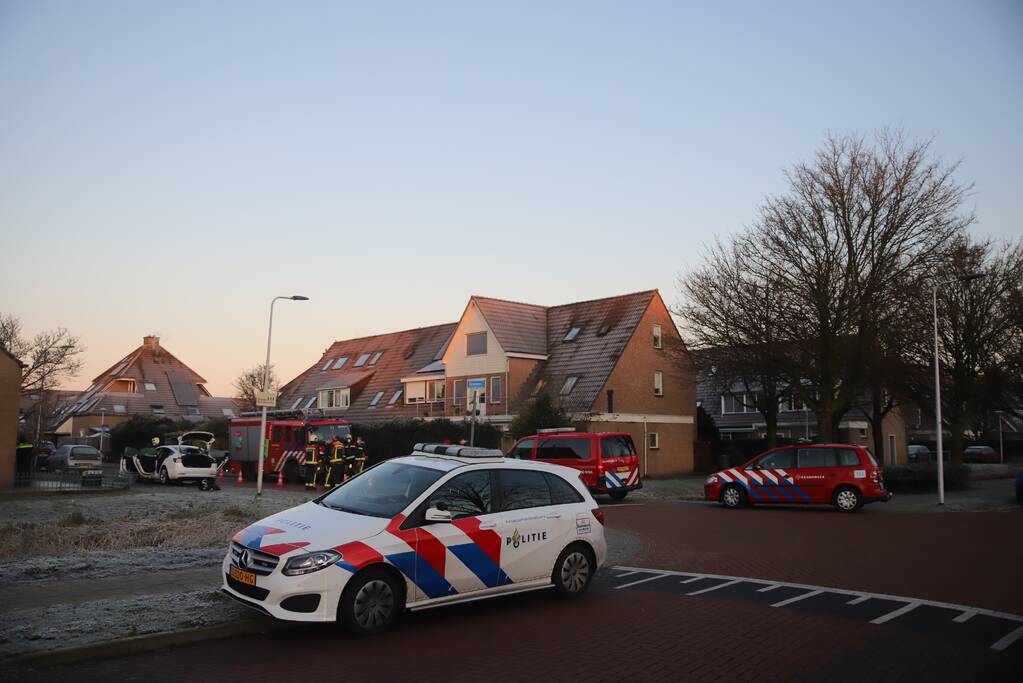 Rookontwikkeling bij auto van het merk Tesla