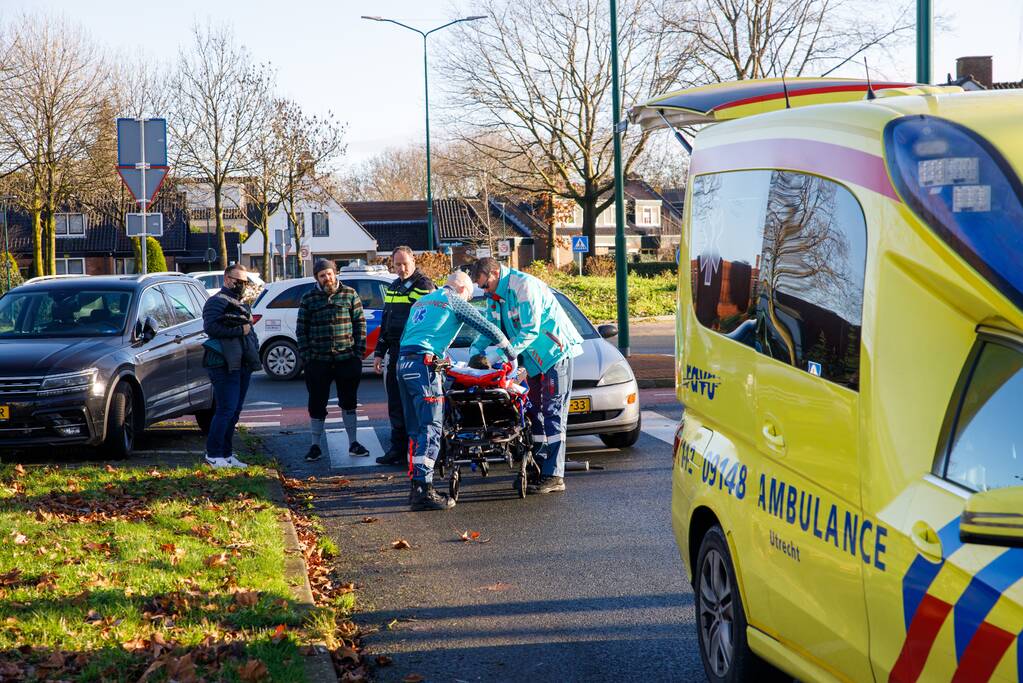 Jongeman op fiets aangereden