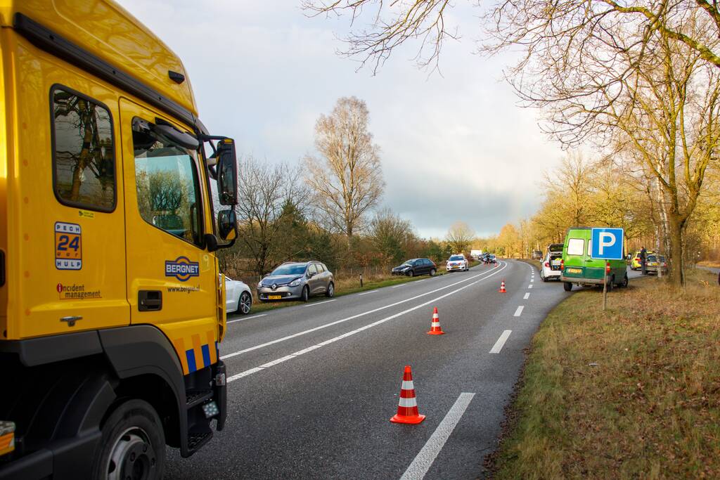 Meerdere voertuigen betrokken bij kop-staartbotsing