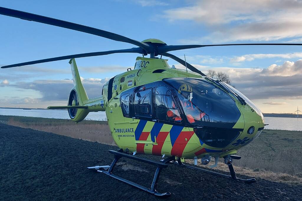 Man valt van ladder en raakt zwaargewond