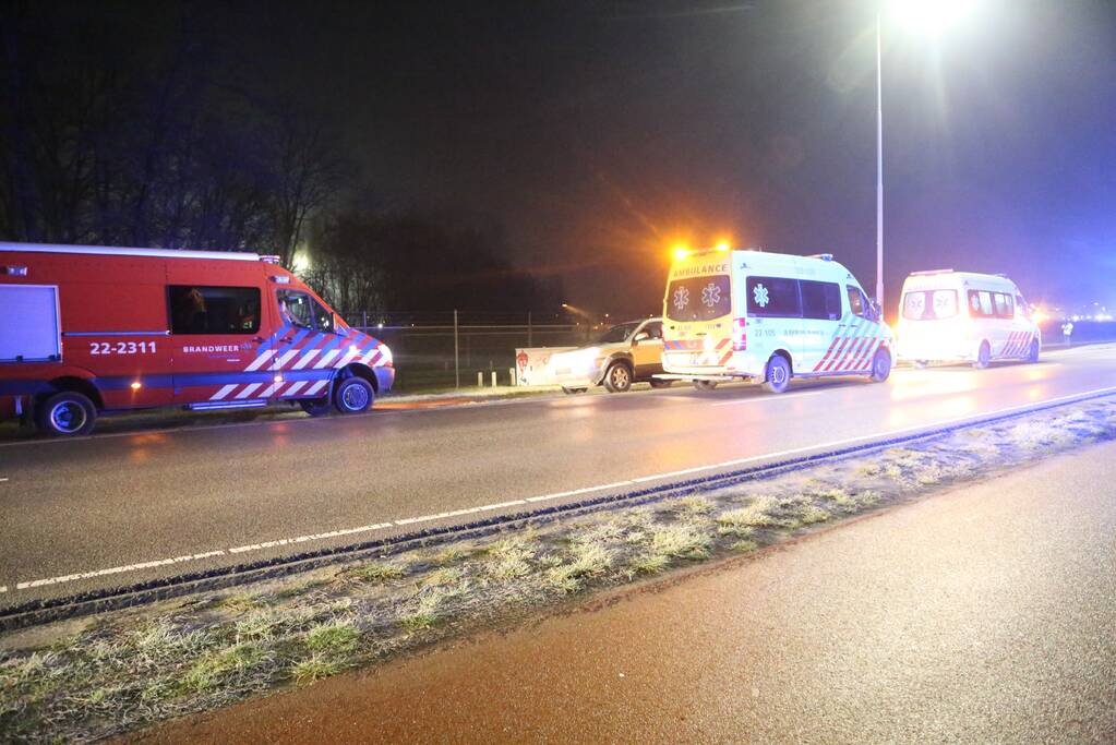 Scooterrijder belandt in sloot