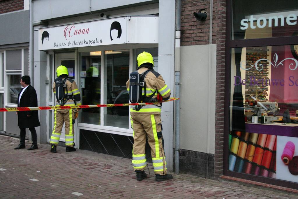 Gaslekkage in winkelstraat