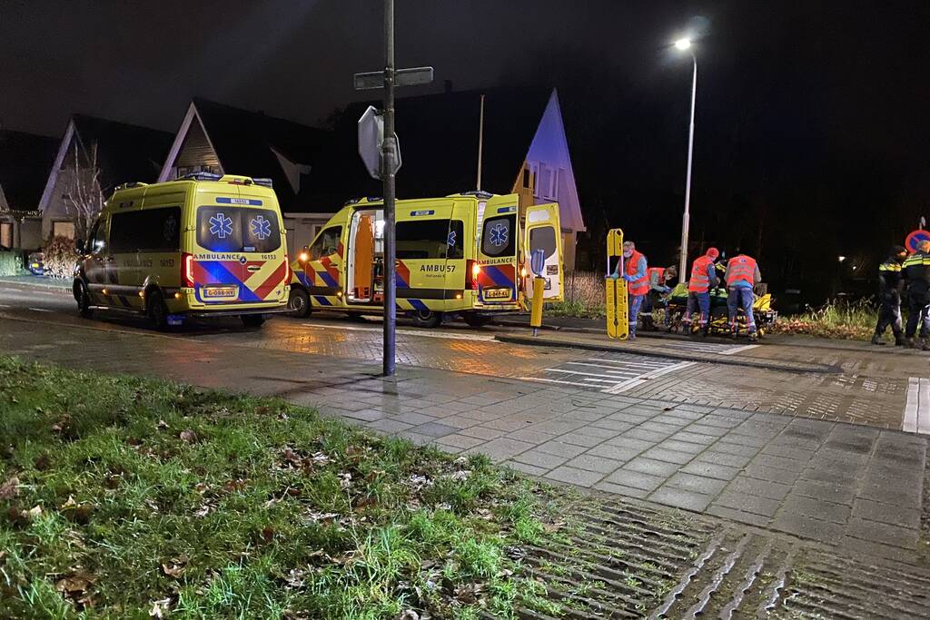 Fietser gewond bij botsing met auto