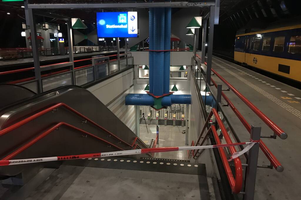 Plofkraak op pinautomaat station