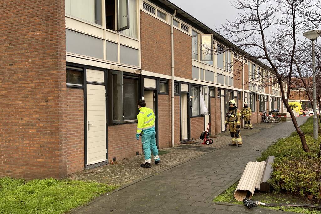 Veel schade bij woningbrand