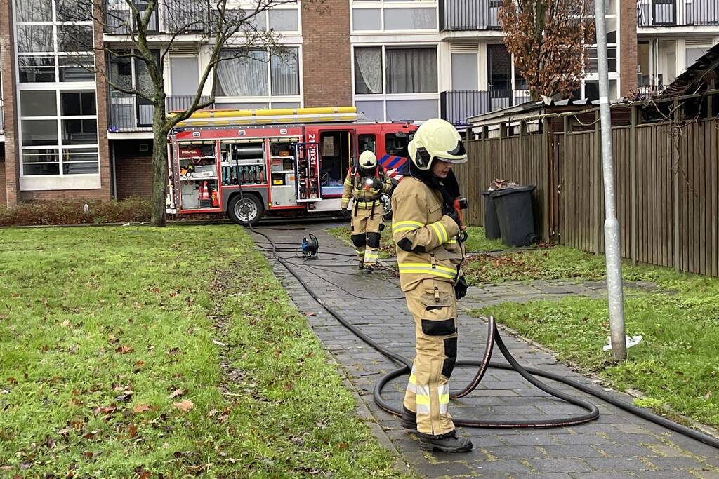 Veel schade bij woningbrand