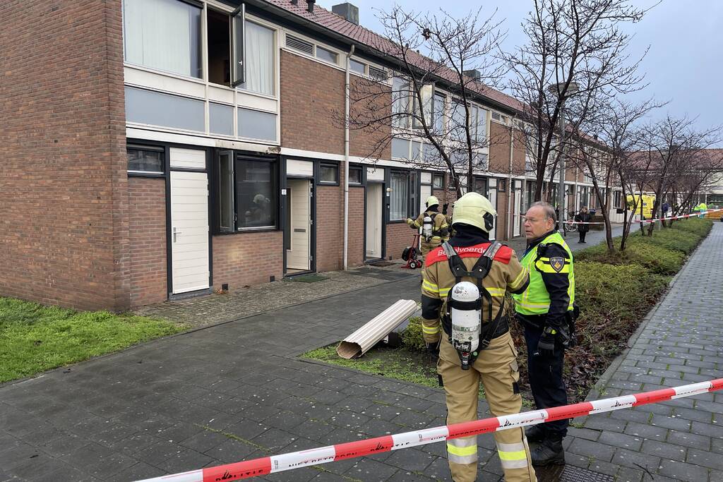 Veel schade bij woningbrand