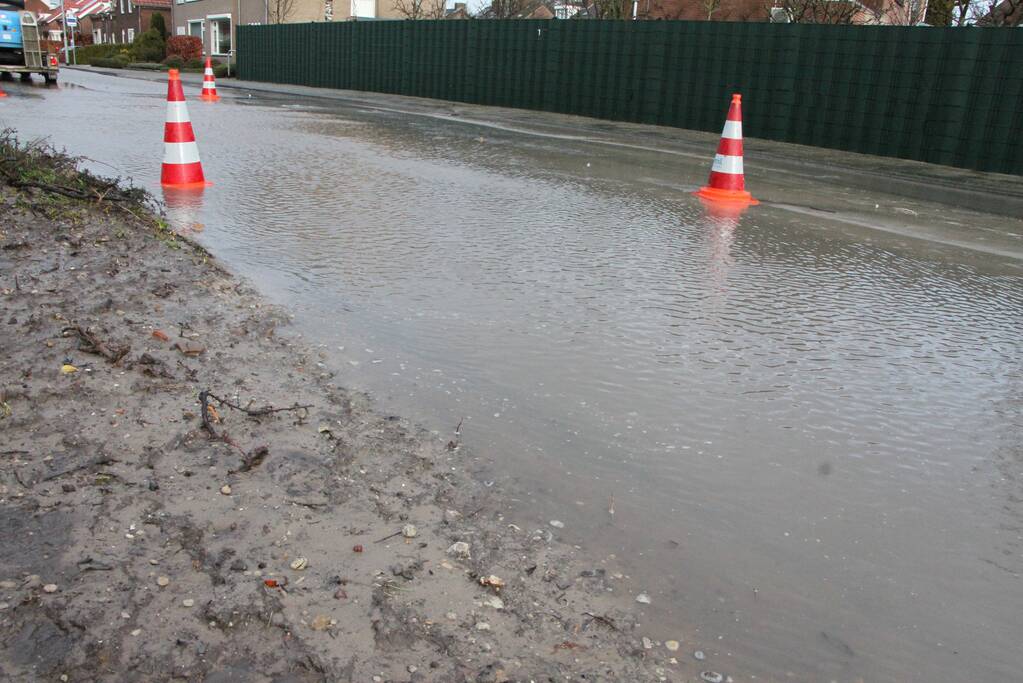 Waterballet na gesprongen leiding