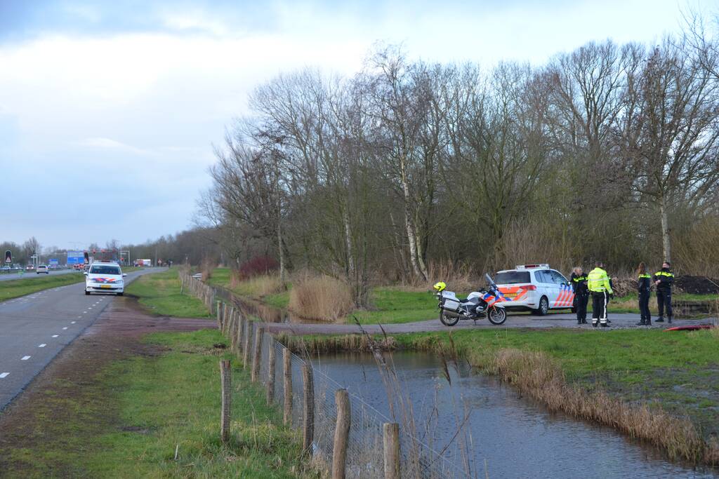 Watersporter in problemen geraakt natuurgebied Grote Wielen