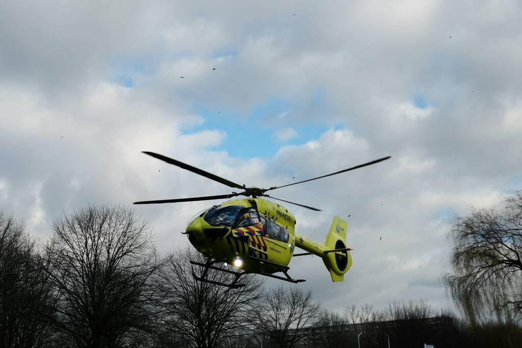 Coronapatiënt overgebracht per traumahelikopter