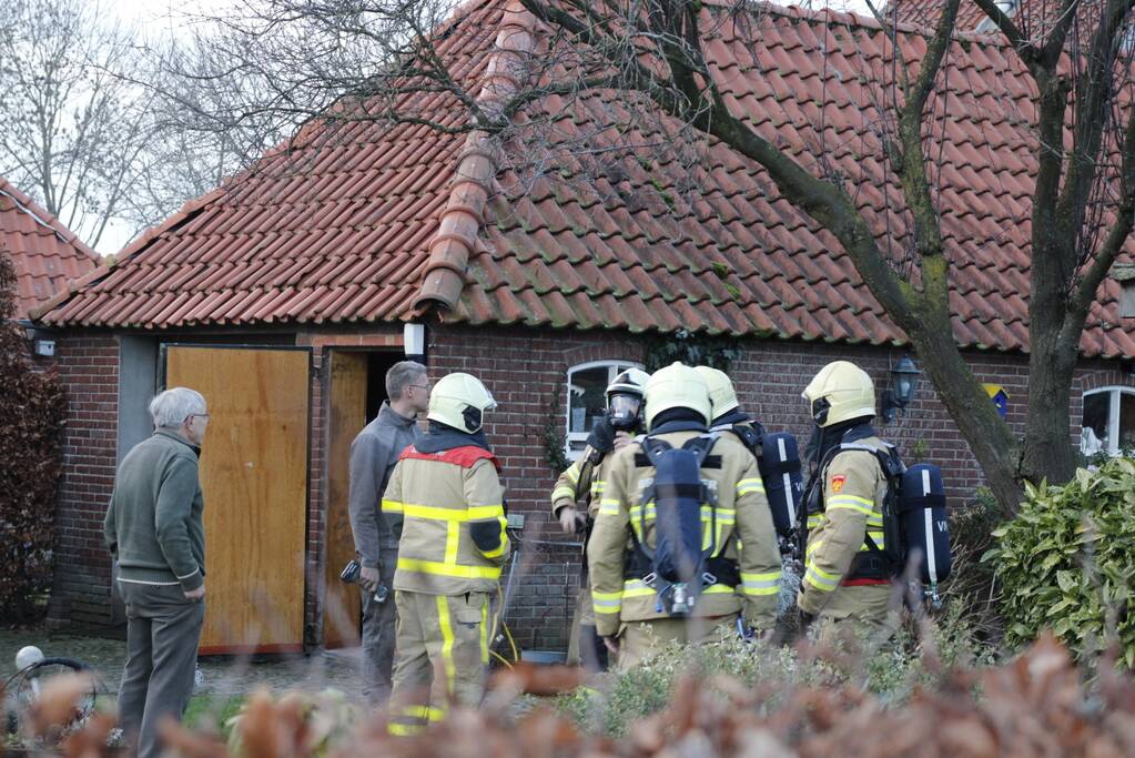 Onderzoek naar vreemde lucht in schuur