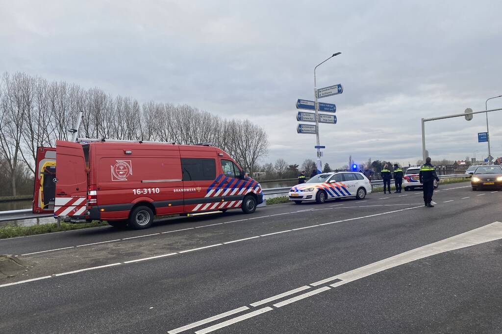 Auto te water geraakt