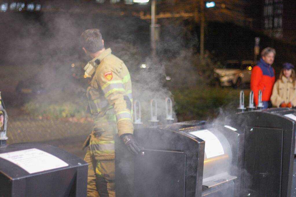 Brand ontstaan in ondergrondse container