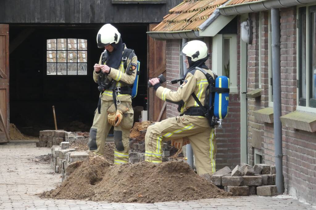 Gasleiding geraakt bij graafwerkzaamheden